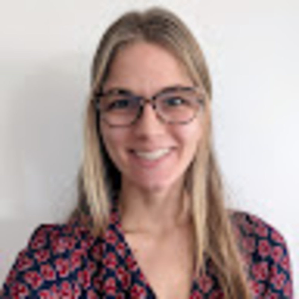 Meet your Posher, Amelia